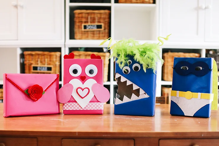 CerealBoxDIY valentine mail boxes thesitsgirls