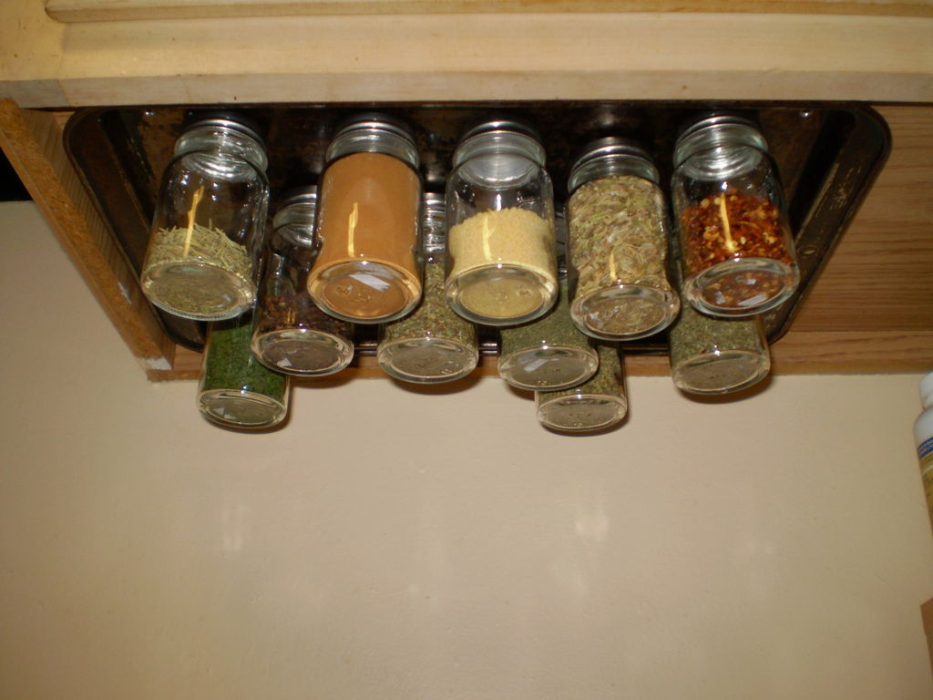 DIY spice rack top magnetic instructables.