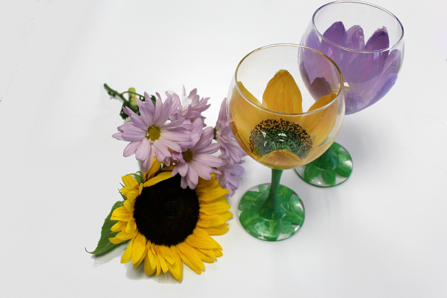 wine glass diy sunflower and lavender daisies 1800flowers