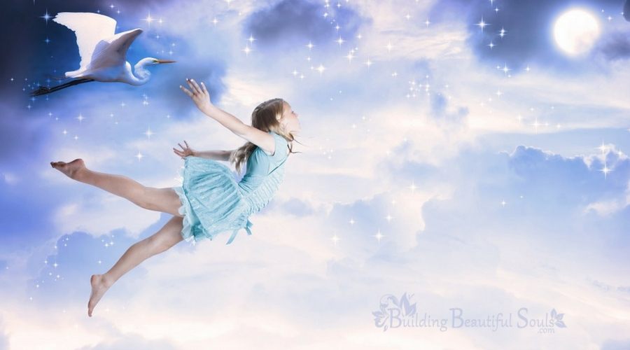flying dreams about flying high 900x500 1